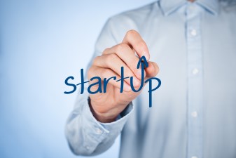 Does the government provide grants to start-up businesses?