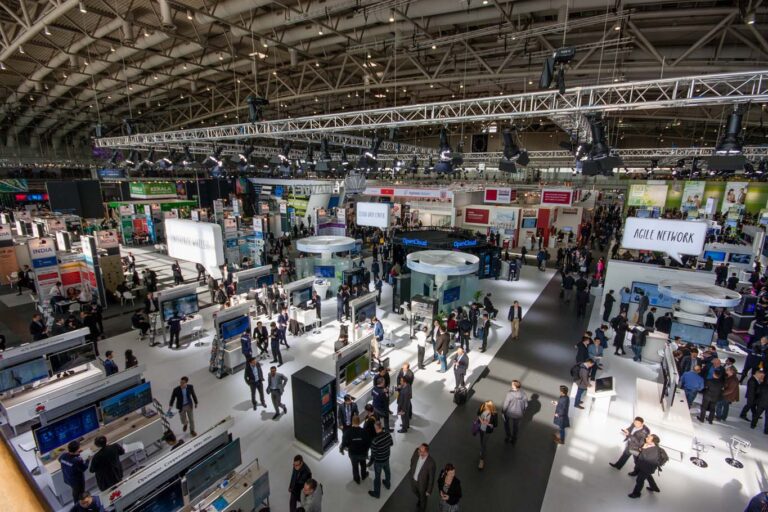 Canadian Exporting Resources & International Trade Show Tips